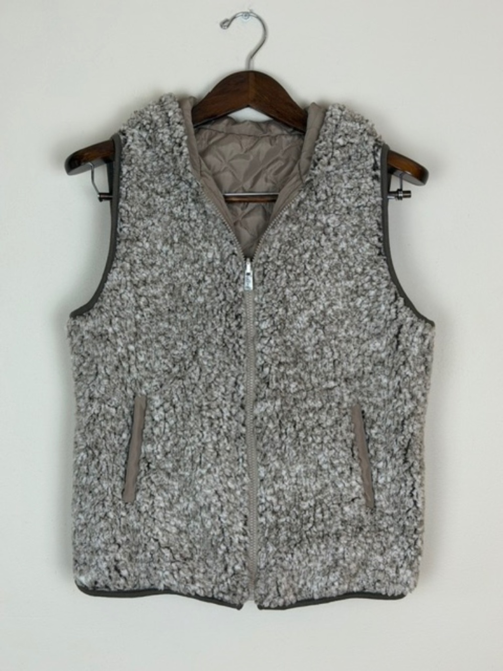 Reversible Quilted and Faux Sherpa Hooded Vest Tan Light Brown Medium Cozy